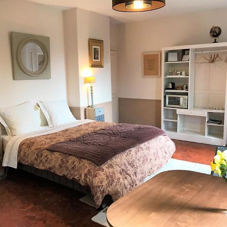 Le Clos Des Princes Châtenay Kültér fotó